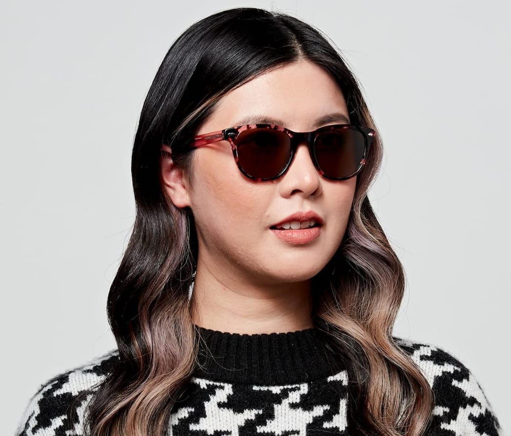 girl with sunglasses on